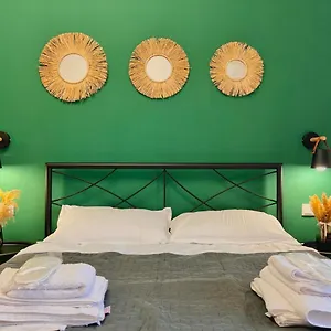https://romantic-ortachala-apartment.alltbilisihotels.com